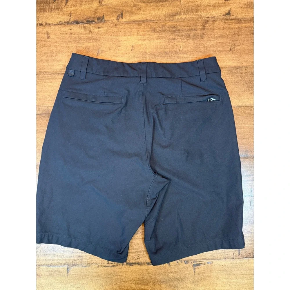 Lululemon Commission Shorts Mens 31 Black Tech Chino Golf Casual 9 Inch Inseam